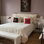 Pensionat La Maison Jeroboam 4*