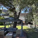 Πανσιόν La Maison Jeroboam 4*