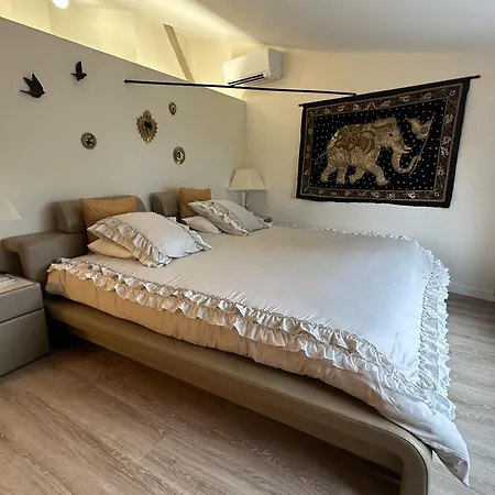Bed & Breakfast La Maison Jeroboam Saint-Estèphe