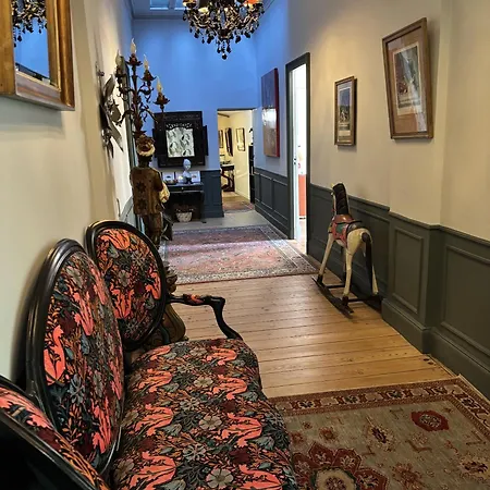 ゲストハウス Maison Jeroboam サン・テステフ