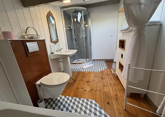 Bed & Breakfast La Maison Jeroboam Saint-Estèphe