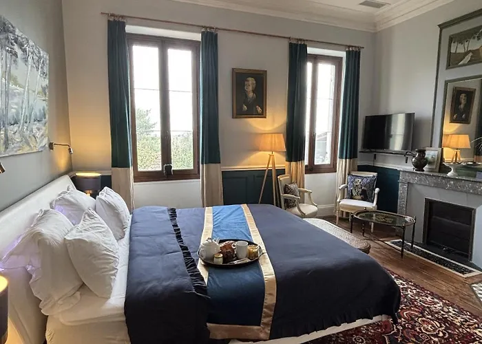 La Maison Jeroboam Bed & Breakfast 4*